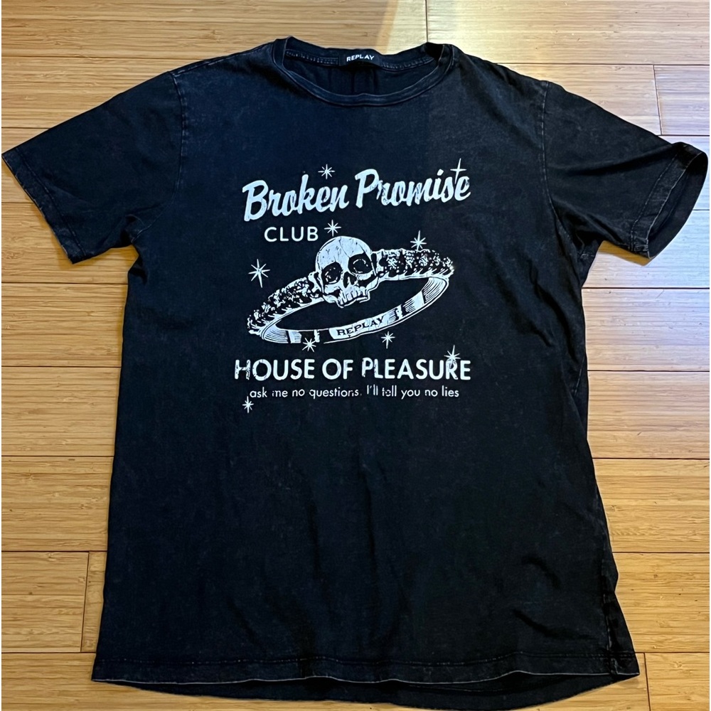 Replay Broken Promise Club Skull Graphic Black T-Shirt Men’s Medium Streetwear